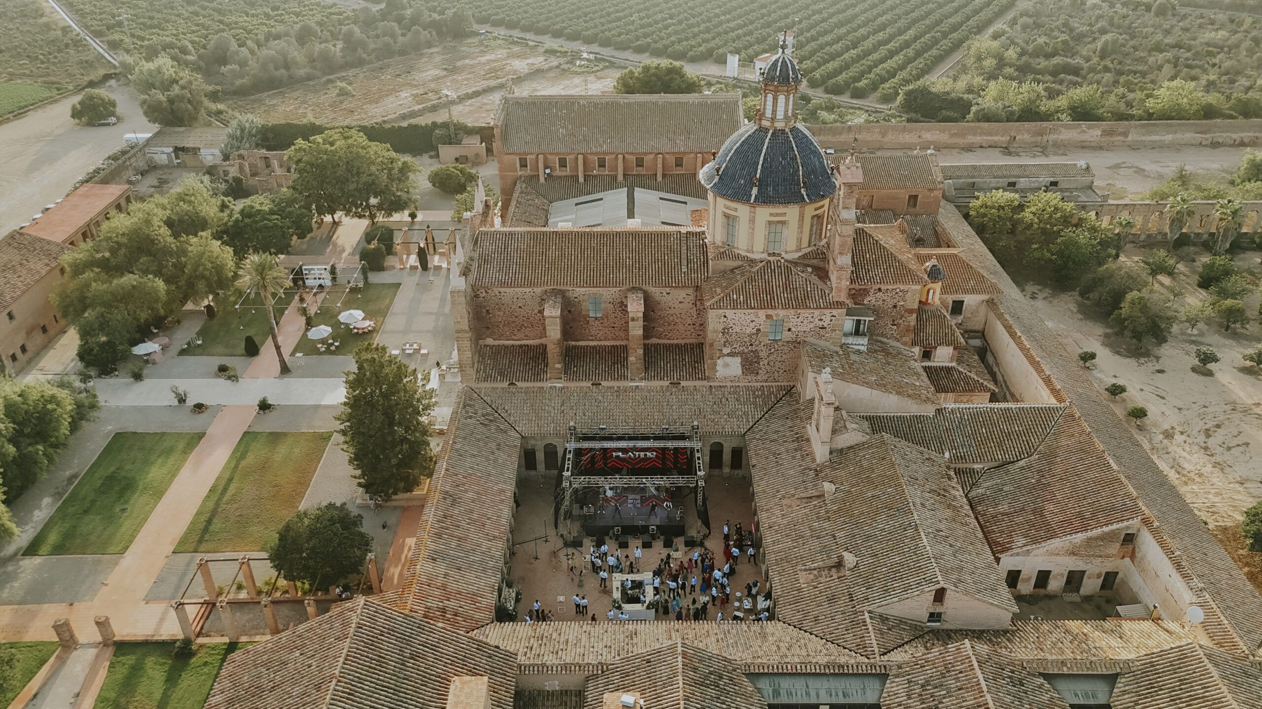 Boda de Zulema y Roberto en la Cartuja de Ara Christi, Valencia