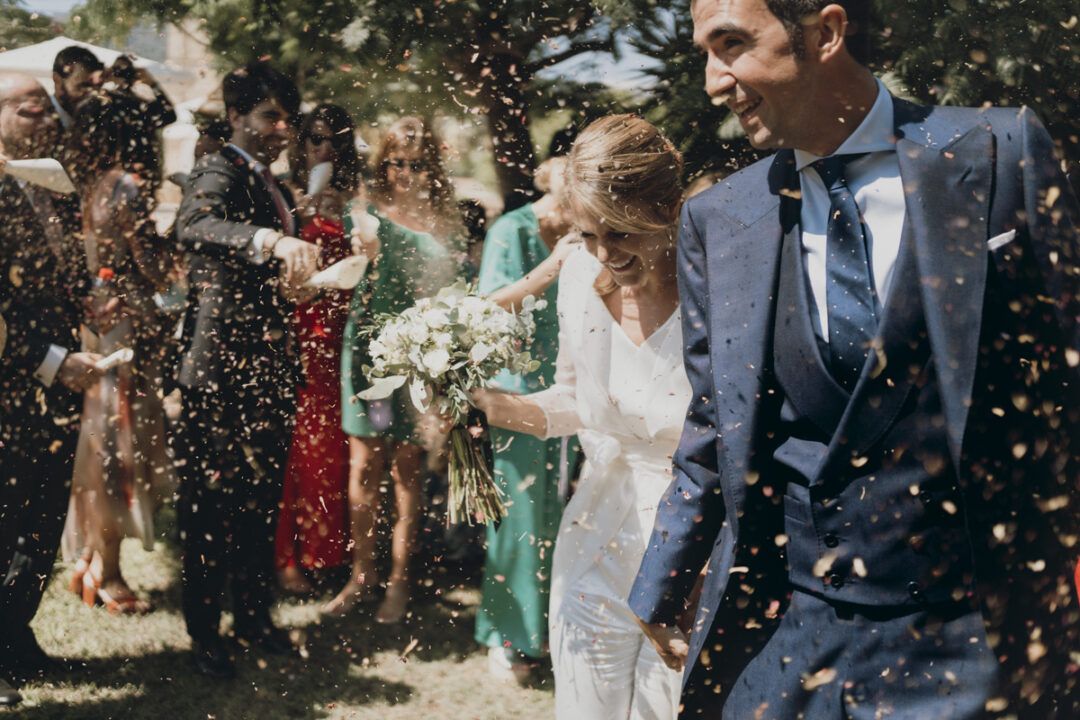 Boda de Celia y Ale en Mas les Lloses